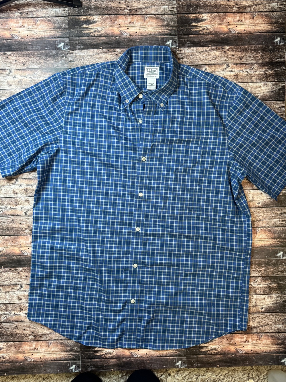 LL Bean Men’s plaid button up shirt
